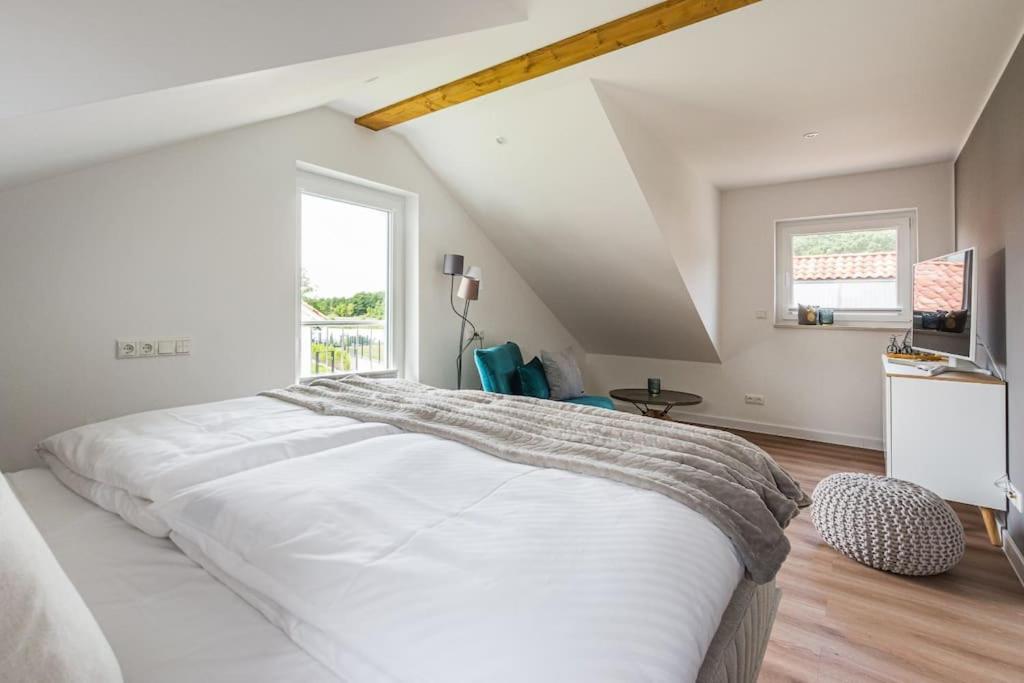 5 Sterne-Ferienhaus Eisvogel Am See Mit Sauna Und Kamin 크라코프암지 외부 사진