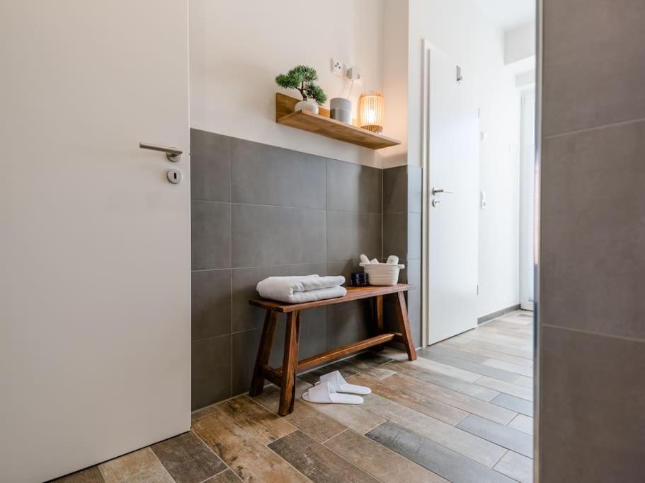 5 Sterne-Ferienhaus Eisvogel Am See Mit Sauna Und Kamin 크라코프암지 외부 사진